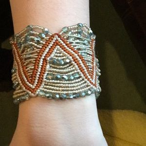 Bracelet hand beaded